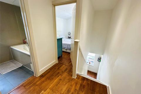 263d Brownhill Road, Catford, London, SE6 1AE