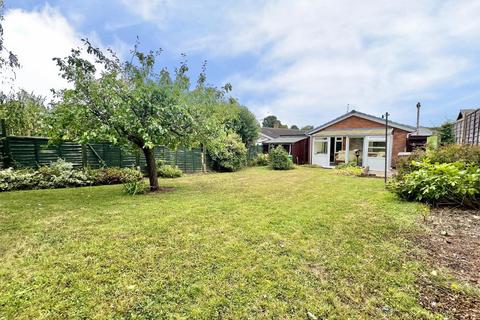 2 bedroom detached bungalow for sale, Blackthorn Road, Stratford-Upon-Avon CV37