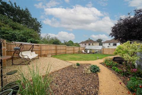 211 Andover Road, Ludgershall, Andover, SP11 9NG
