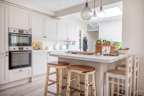 211 Andover Road, Ludgershall, Andover, SP11 9NG