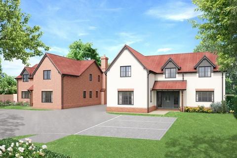 4 bedroom detached house for sale, Park Road, Moggerhanger, Bedford, MK44