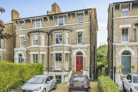 2 bedroom flat for sale, Vanbrugh Park, Blackheath