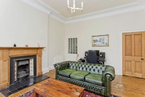2f1, 21 Bellevue Crescent, Edinburgh, EH3 6NF