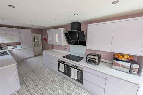 13 The Dingle, Haslington, Crewe, CW1 5RY