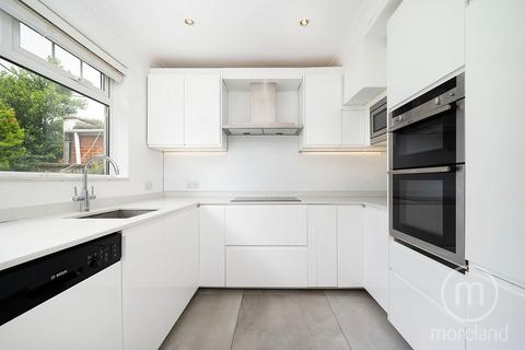 3 bedroom link detached house for sale, Hendon, London NW4