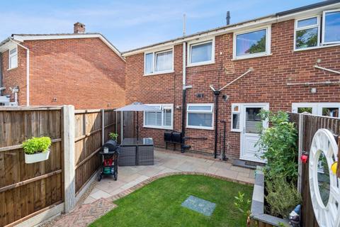 40 Fleetwood Close, Chalfont St Giles, HP8 4DR