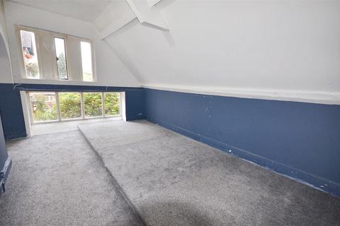 2 bedroom apartment to rent, Moddershall, Stone