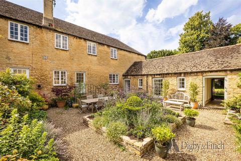 4 bedroom house for sale, Casewick, Stamford