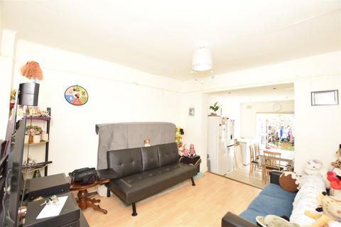 3 bedroom semi-detached house for sale, Tudor Court South, WEMBLEY