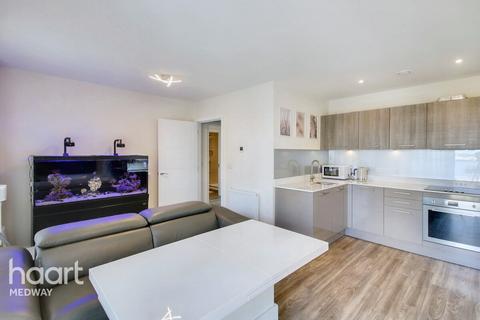 2 bedroom apartment for sale, Admiralty court, Ocean Drive, Gillingham