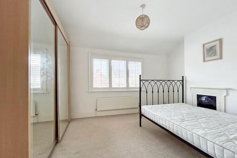 30 William Road, Ashford, TN23 7UU