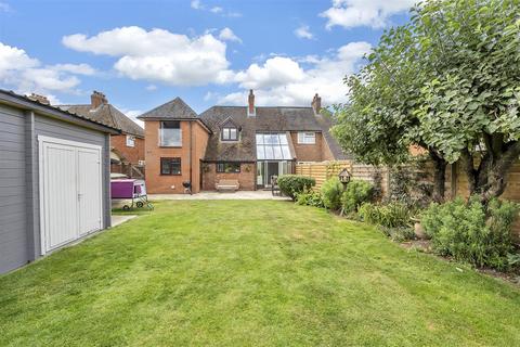 4 bedroom semi-detached house for sale, Quaker Lane, Beyton