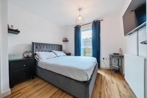 1, Marlborough Court Bath Road, Thatcham, RG18 3BD
