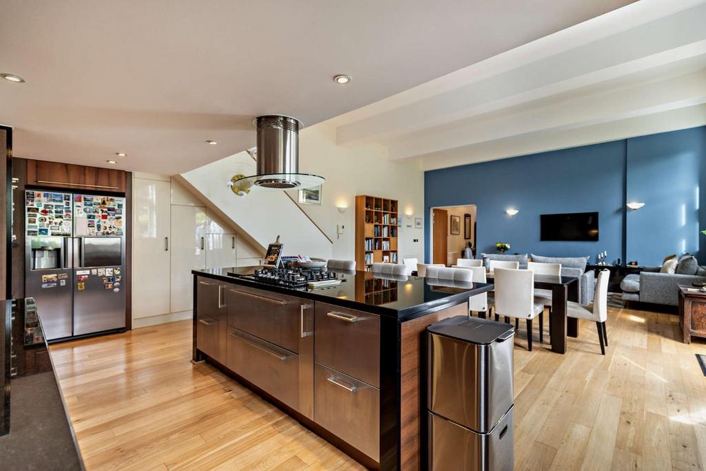8616411-interior09-800.jpg