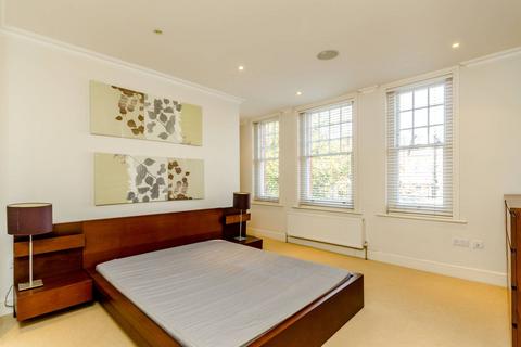 2 bedroom flat to rent, Balham High Road, Wandsworth Common, London, SW17