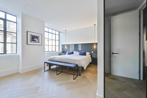 2 bedroom flat for sale, Kean Street, Covent Garden, London, WC2B