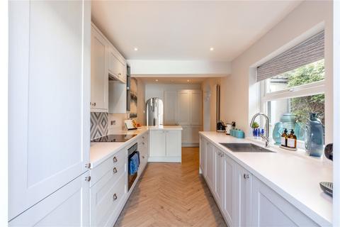 32 Ashton Gate Road, Bristol, BS3 1SZ