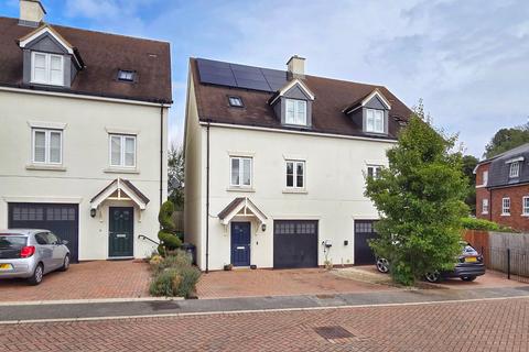 4 bedroom townhouse for sale, Colston Rise, Ampthill, Bedfordshire, MK45