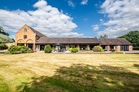 4 bedroom barn conversion for sale, Brickhouse Lane, Elford, Tamworth