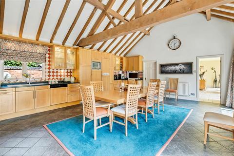 The Orchard Brickhouse Lane, Elford, Tamworth, B79 9DE