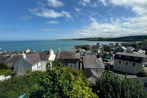 1 Tower Hill, New Quay, SA45 9PQ