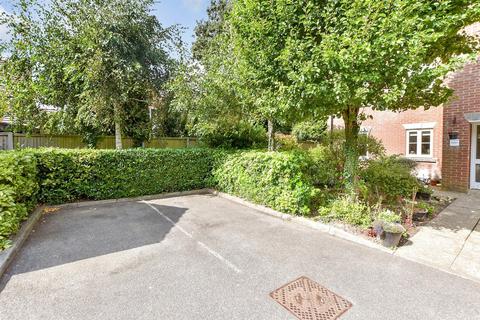 2 bedroom flat for sale, Whyte Close, Whitfield, Dover, Kent