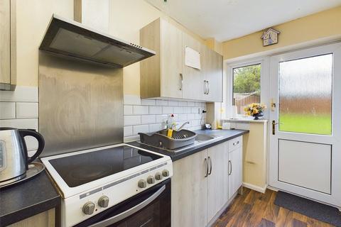 5 Almond Close, Abbeydale, Gloucester, GL4 5XY