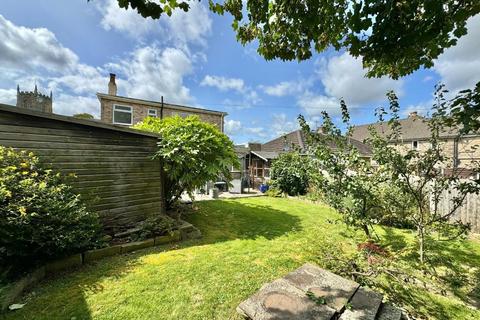 3 bedroom detached house for sale, Church Street, Cawthorne, Barnsley