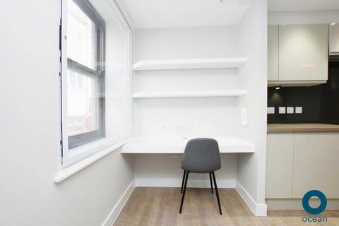 undefined, Small Street, Bristol BS1