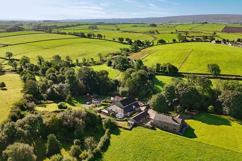 undefined, Dumb Toms Lane, Ingleton, LA6