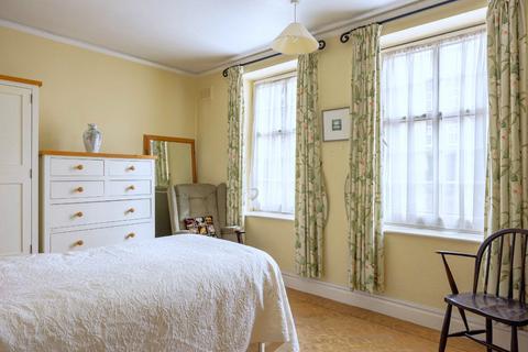 44, Lebanon Court Richmond Road, Twickenham, TW1 3DA