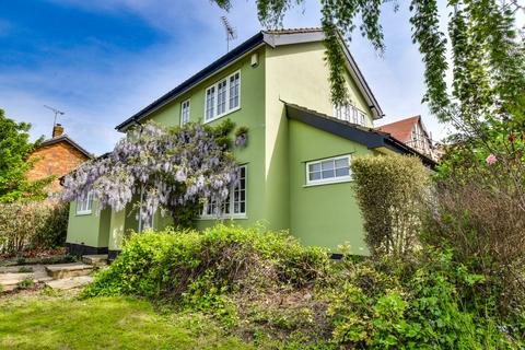 3 bedroom detached house to rent, Bury Fields, Felsted