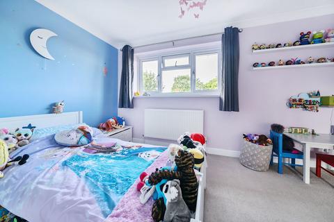 18 Stag Hill, Basingstoke, RG22 6JG
