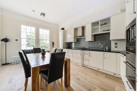 2 bedroom apartment for sale, Bathwick Street, Somerset BA2