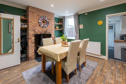 44 Blakefield Road, Worcester, WR2 5DR