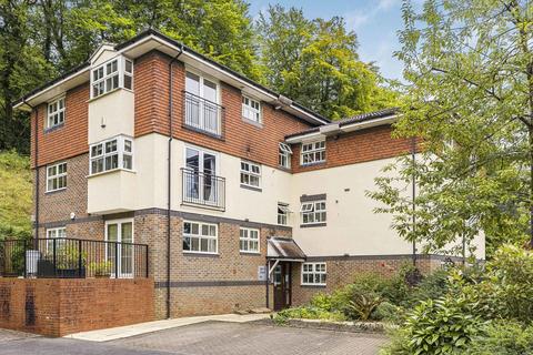 2 bedroom apartment for sale, Hazel Way, Chipstead