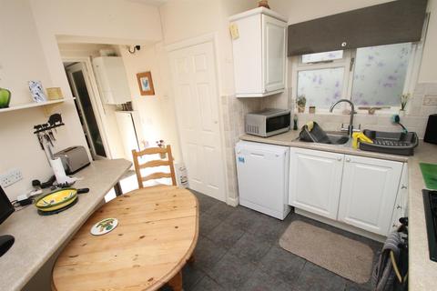 2 bedroom maisonette for sale, Byron Road, Penenden Heath