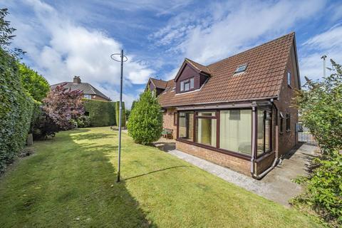 3 bedroom detached house for sale, Victoria Road, Warminster, BA12