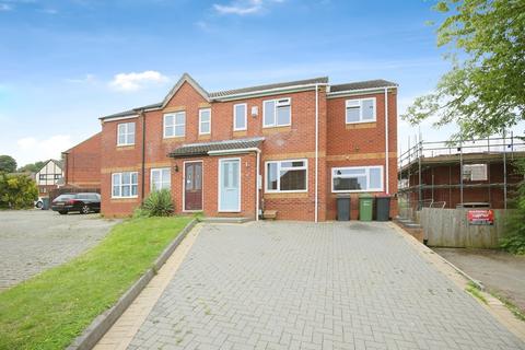 4 bedroom semi-detached house for sale, Meadow Gardens, Baddesley Ensor