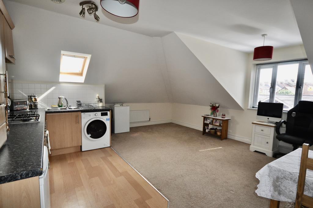 Open Plan Kitchen / Living Room