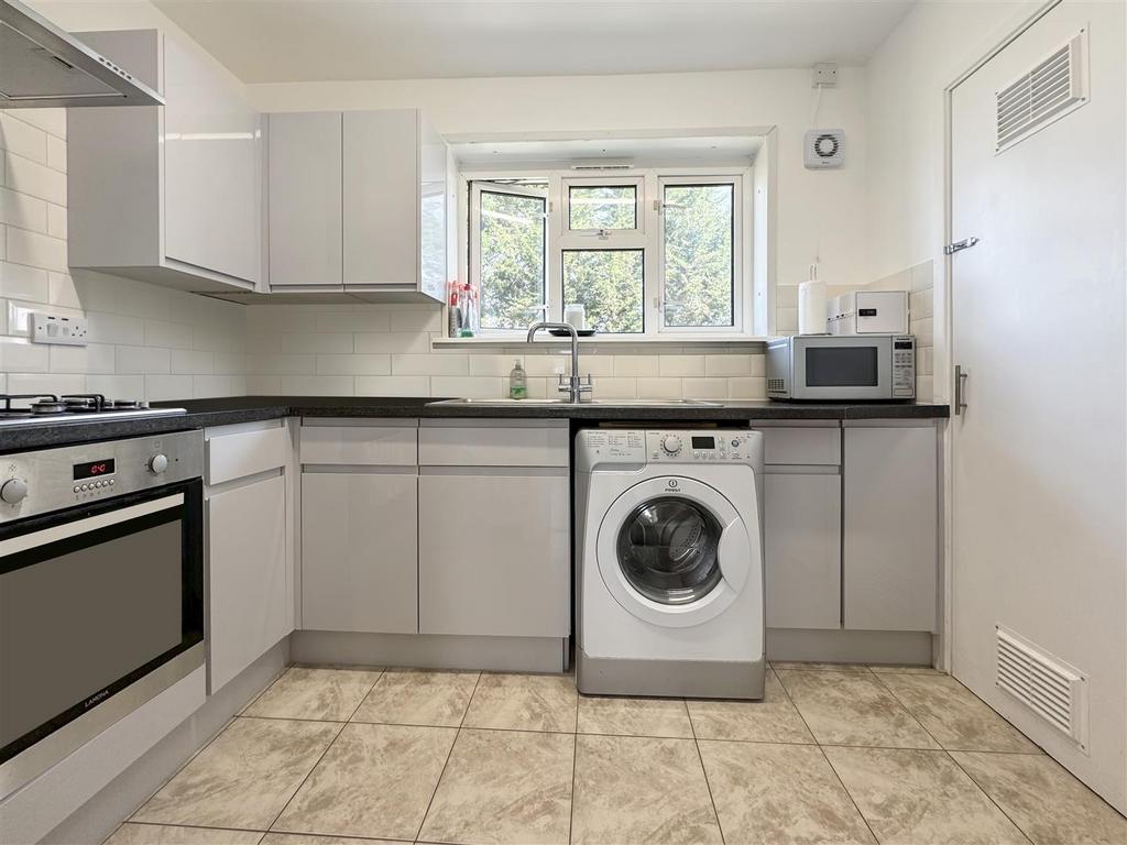 Kitchen..jpeg