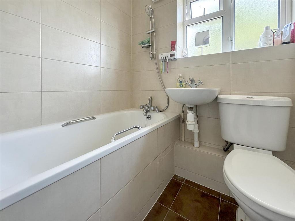 Bathroom.jpeg