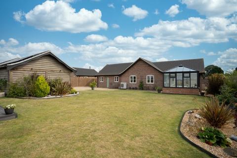 3 bedroom detached bungalow for sale, Ashill