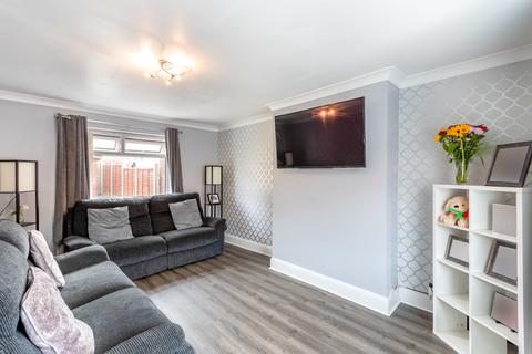 3 bedroom terraced house for sale, Holmes Carr Road, Rossington, DN11 0