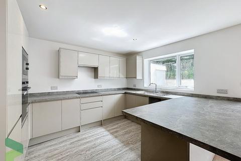 4 bedroom semi-detached house for sale, Kentmere Drive, Blackburn