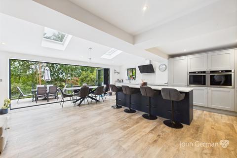 3 Chatfield Close, Stapenhill, Burton-on-trent, DE15 9AJ