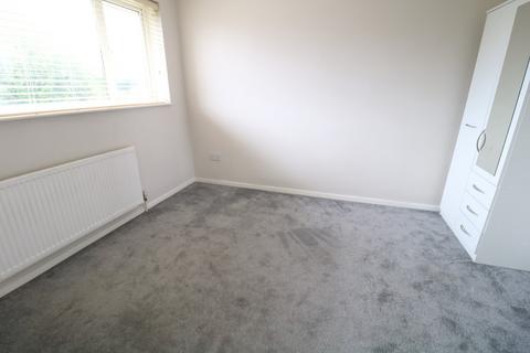 40 Lammas Close, Solihull, B92 8PA