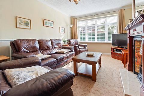 7 Greenway, Waltham, Grimsby, DN37 0HS