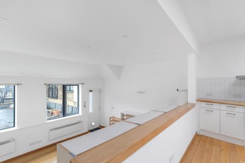 1 bedroom flat for sale, The Pavement, London