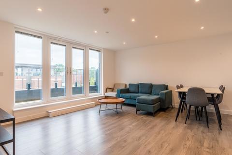 2 bedroom apartment to rent, Alexandra Park 2 Bed Penthouse + Study, Willow Road